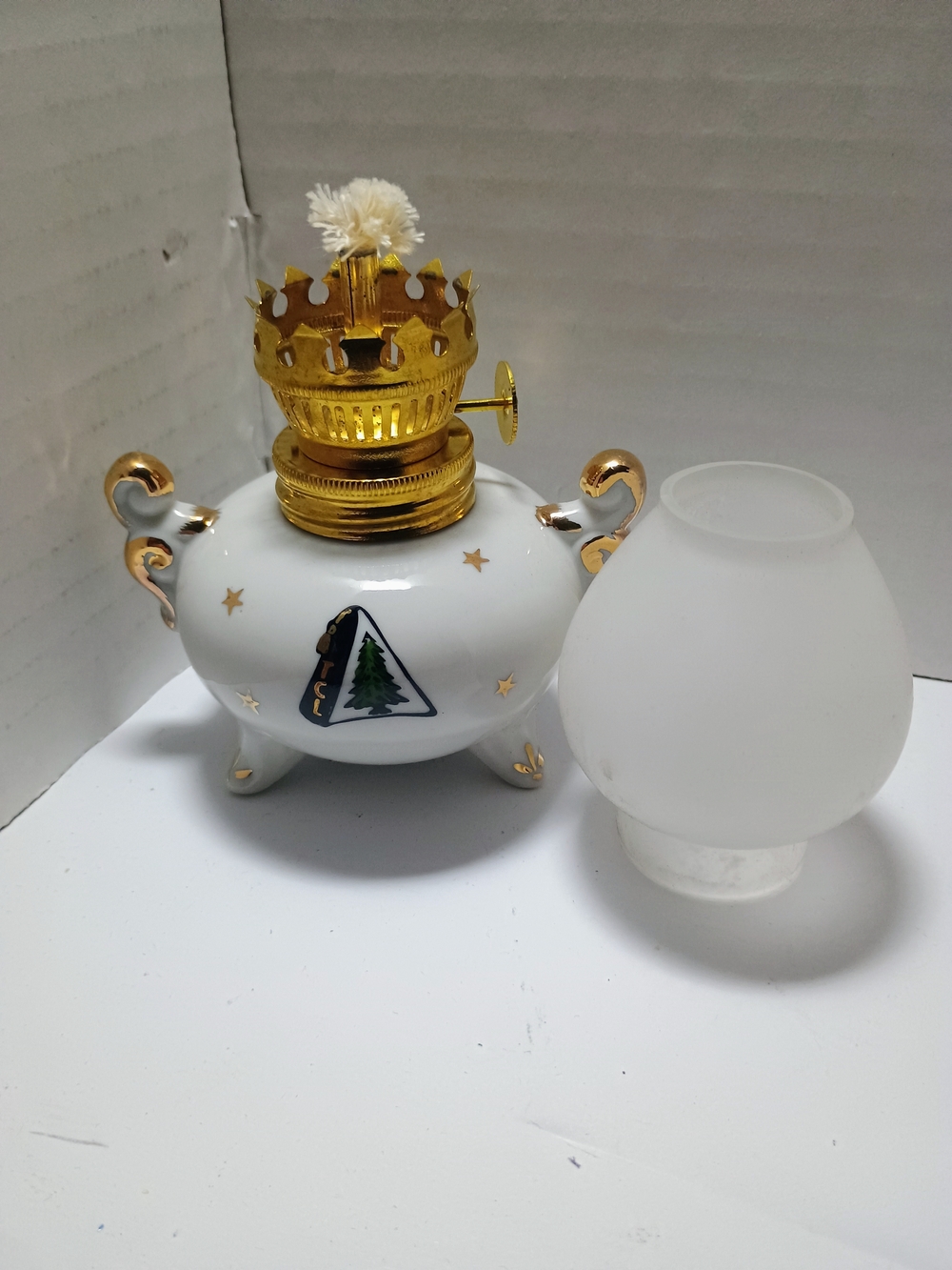 Tall Cedars of Lebanon, a Masonic Affiliated Group Small Oil Lamp 6 Inch - Picture 2 of 3